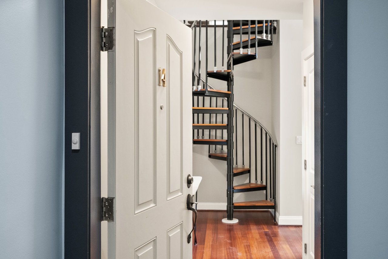 Discover Luxury Living in Washington, DC: Penthouse Condo at 1464 Harvard St NW #Ph14
