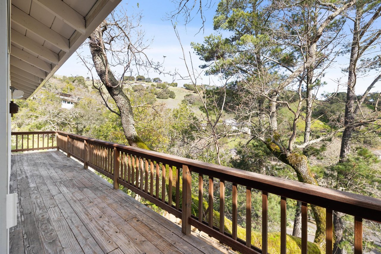 9 Oak Springs Drive, San Anselmo