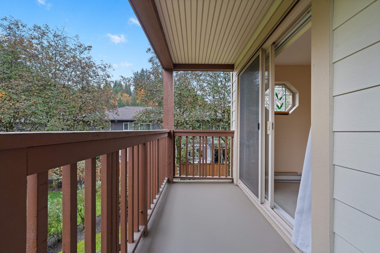 208-2323 Mamquam Rd