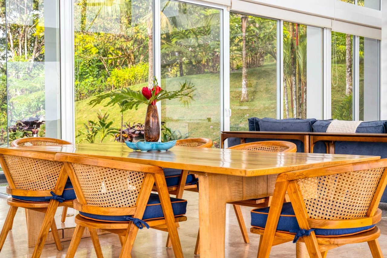 Solar Powered Luxury Home, Dominical, Puntarenas