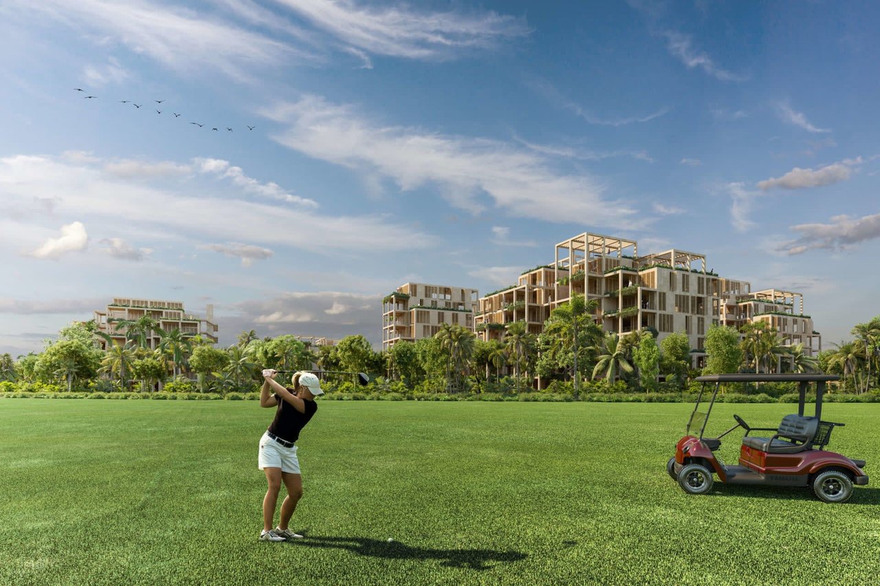 CHIC GARDEN APARTMENTS IN GATED COMMUNITY WITH GOLF COURSE