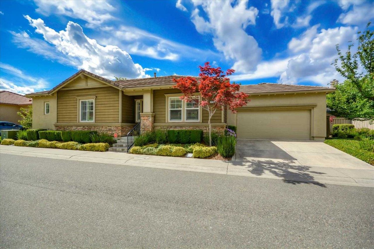 8083 Linda Isle Lane