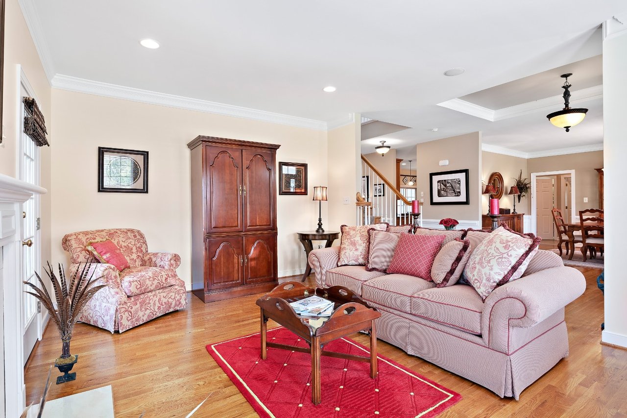 3731 Riverdowns North Drive