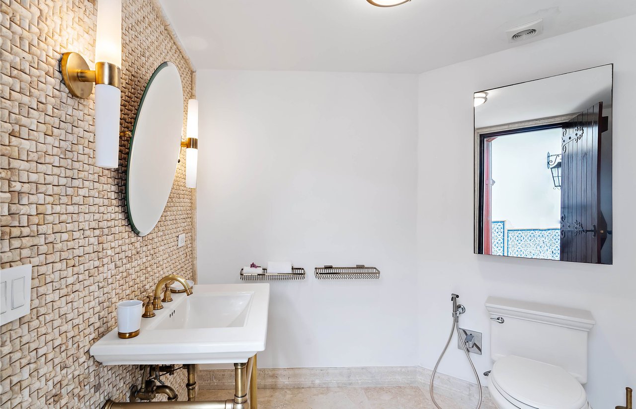 27 Cartagena | Unique Luxury Beachfront Home