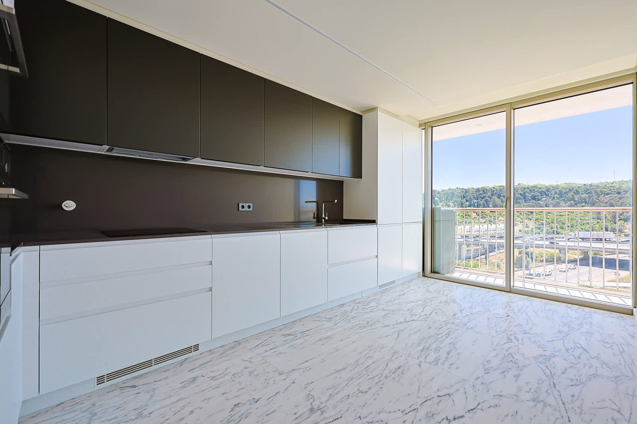 Two-Bedroom Condo in Lisbon's Infinity Tower