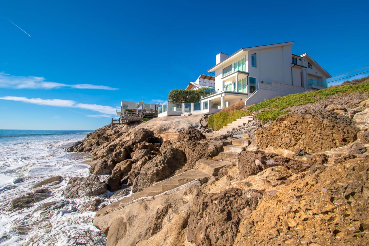 Build Your Dream Home on Malibu Road