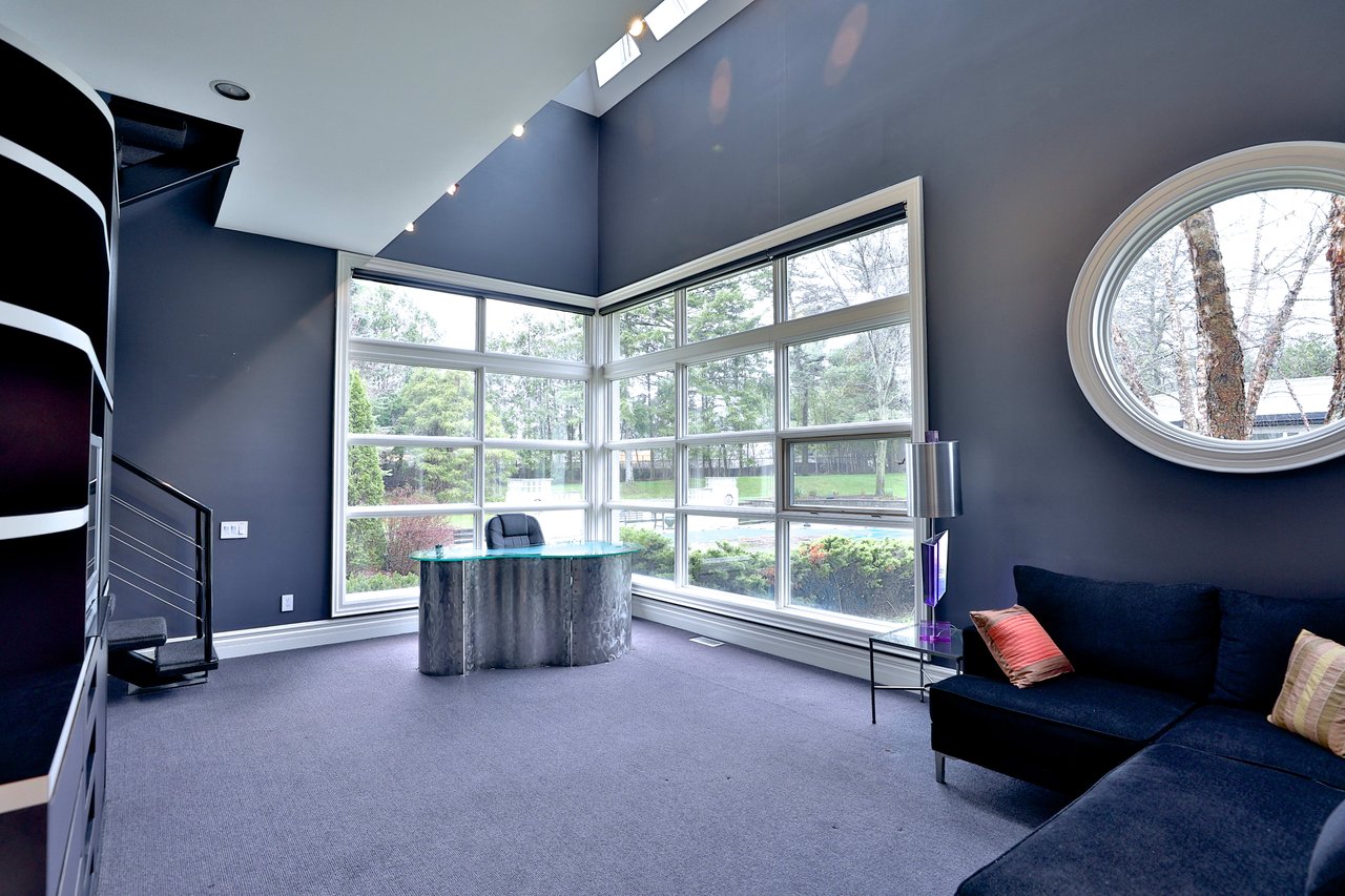 Iconic Bridle Path Estate