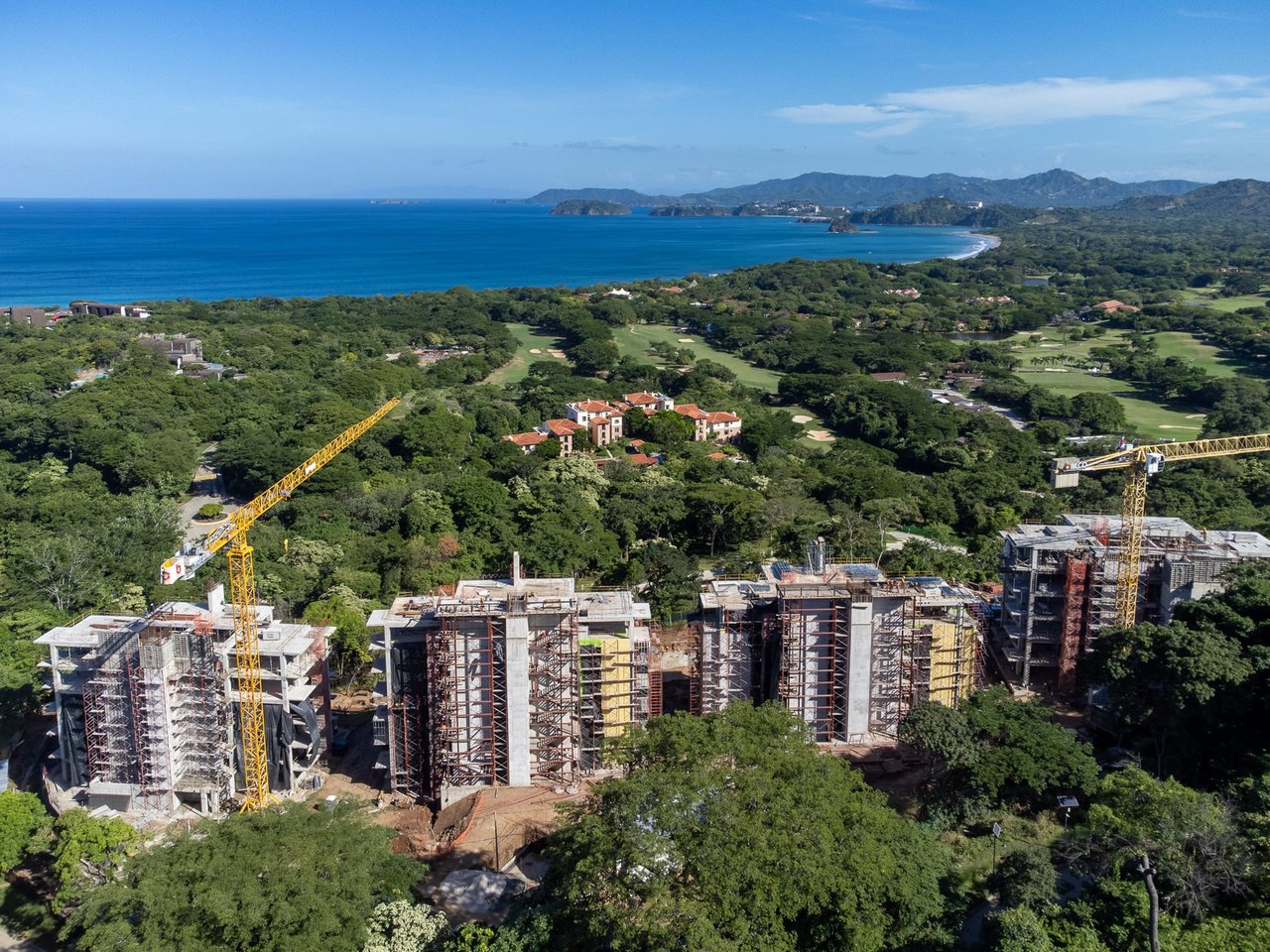 Solaris Caoba 3A | Near the Coast House For Sale in Reserva Conchal