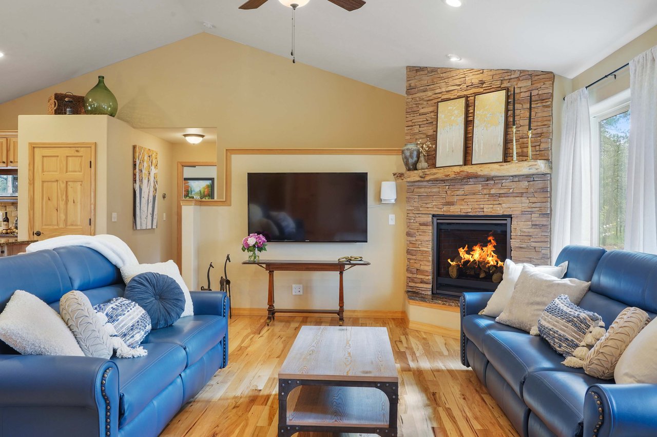 12615 Porcupine Lane