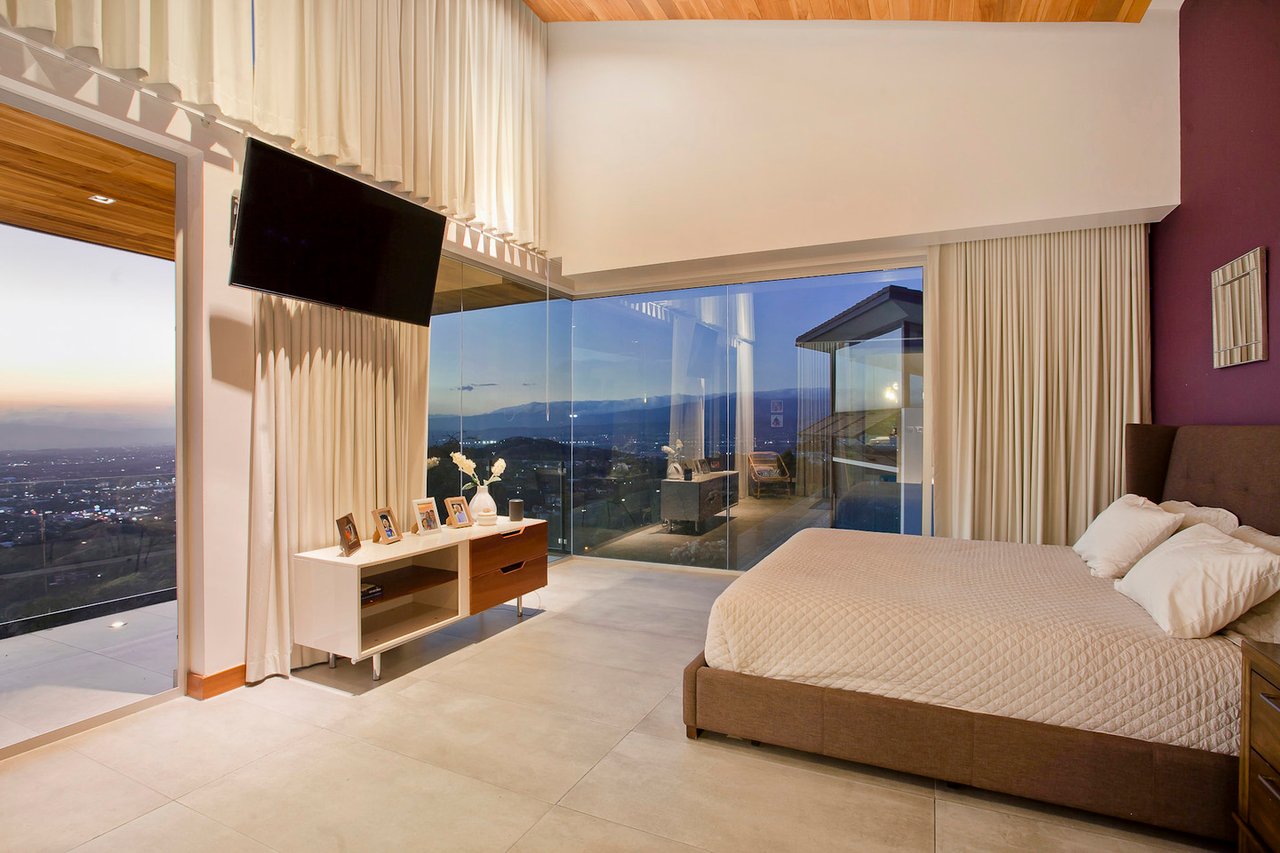 Contemporary Sunset View Villa, Escazu, San Jose