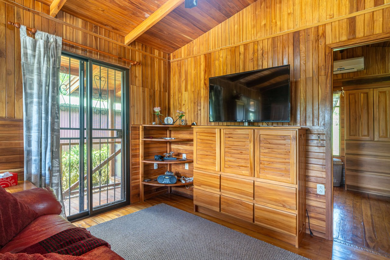 La Palma Cabin - 2 Bed 1 Bath Retreat