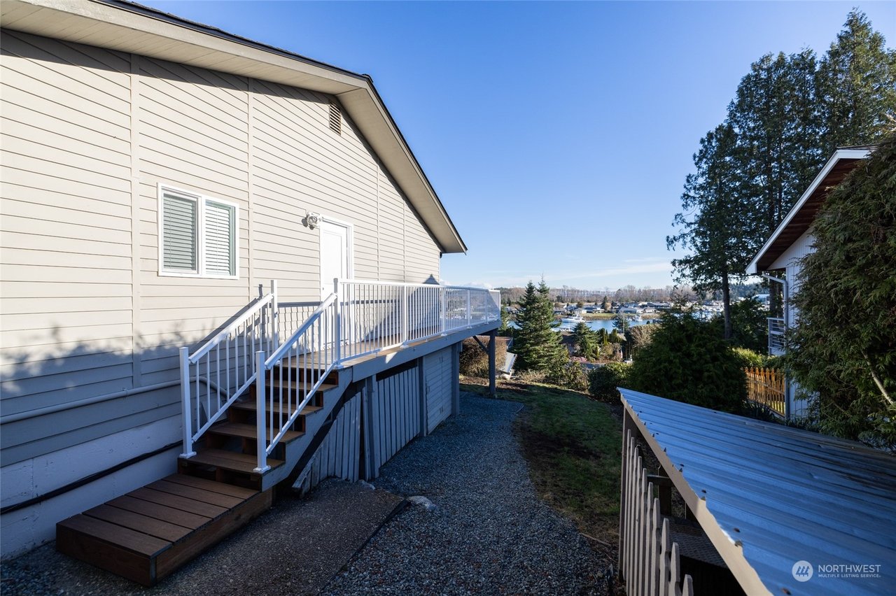 227 Skagit Wy