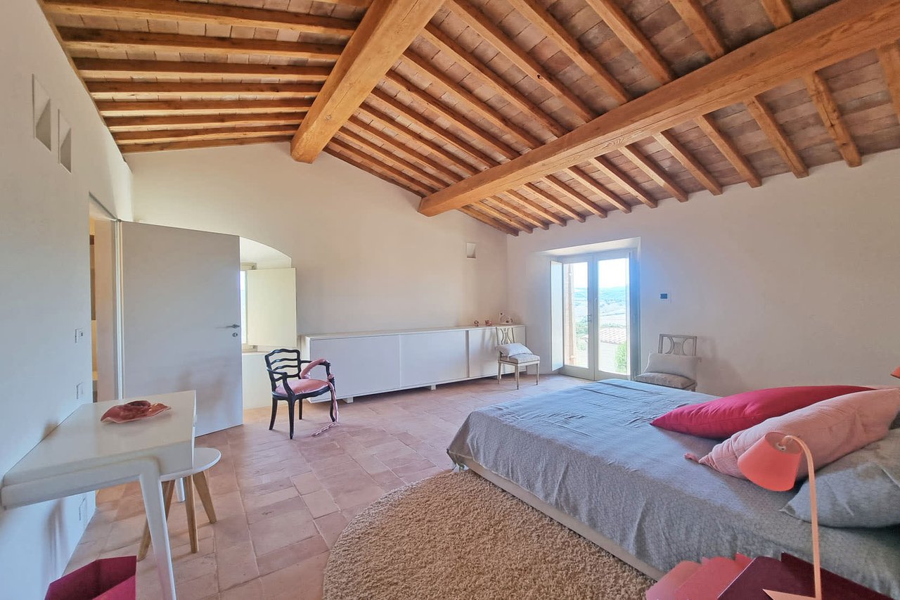 LA VOLTERRANA  “Wonderful property with swimming pool for sale in Volterra”