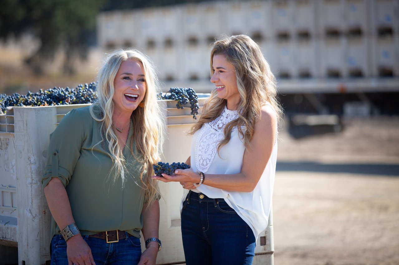 Jenny Heinzen Real Estate proudly unveils its transformation into Vineyard Professional Real Estate