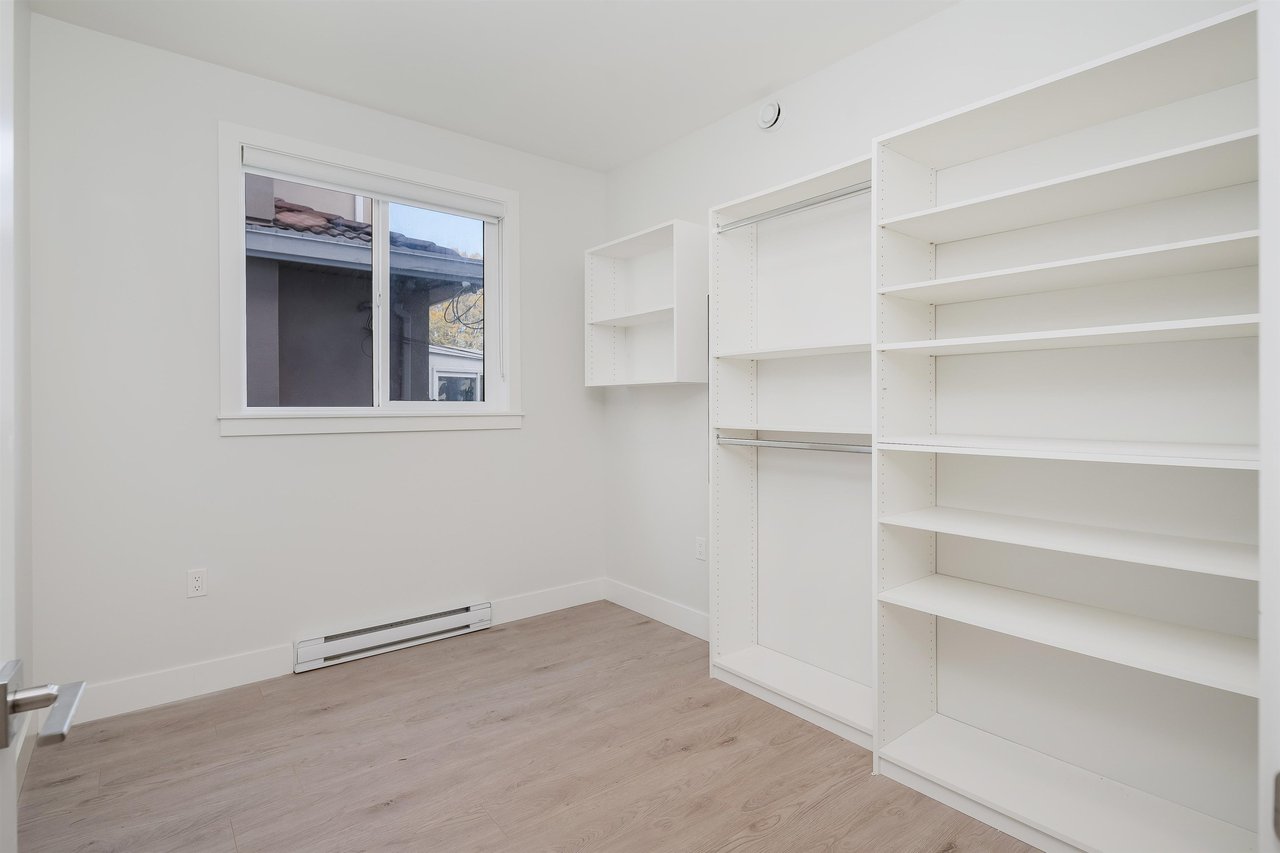 3-2717 Horley St