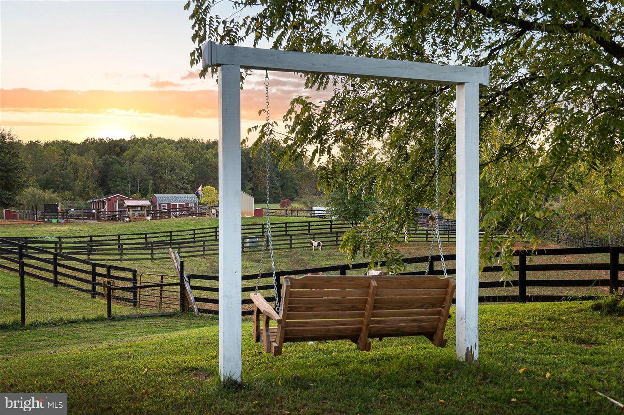 10623 Gravel Rd
