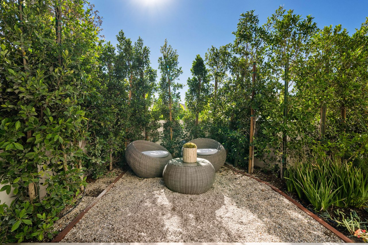 The Apex HH | 7115 Macapa Drive