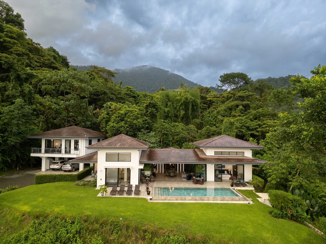 Elegant Estate with Pacific & Jungle Views in Ojochal