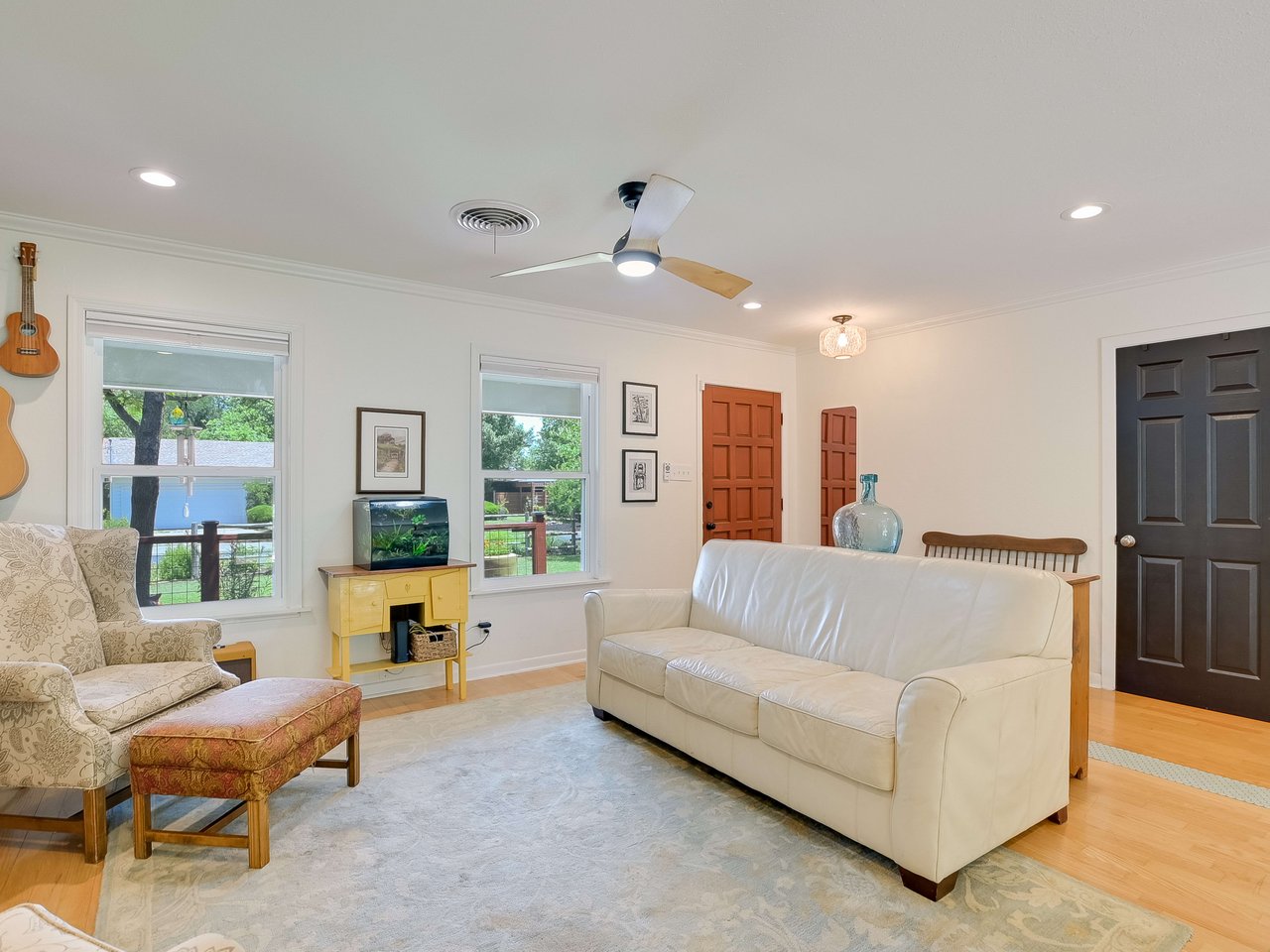2309 Fair Oaks