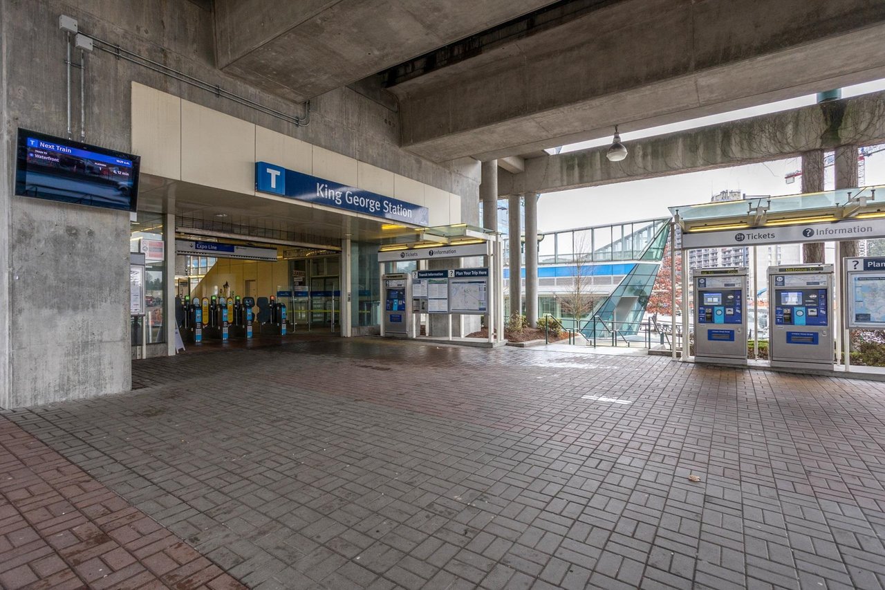 3106-13618 100 Ave