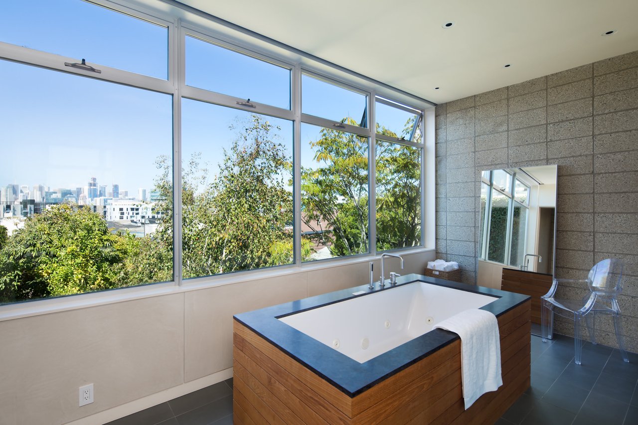 Sophisticated, Contemporary Masterpiece