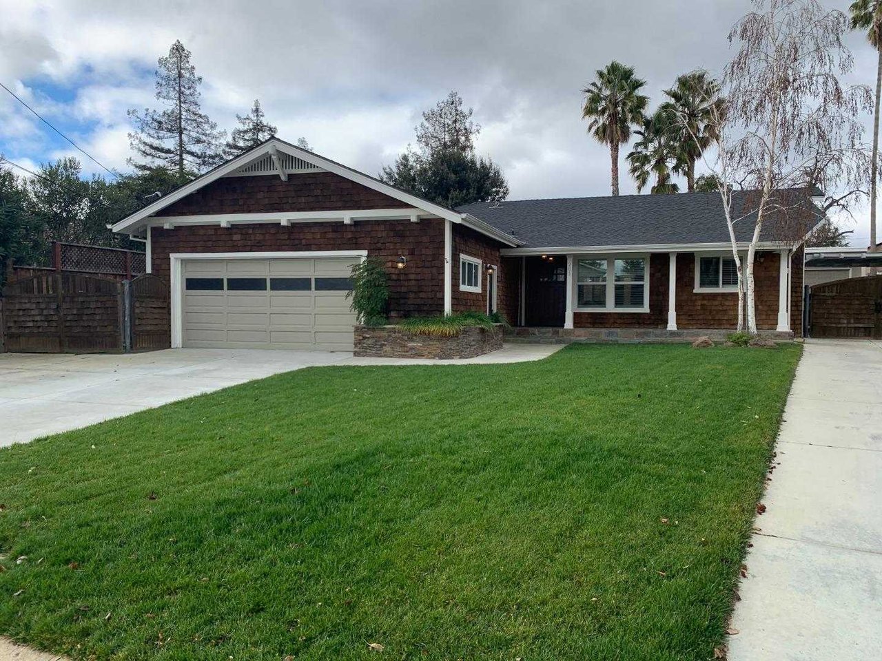 281 Dallas DR
