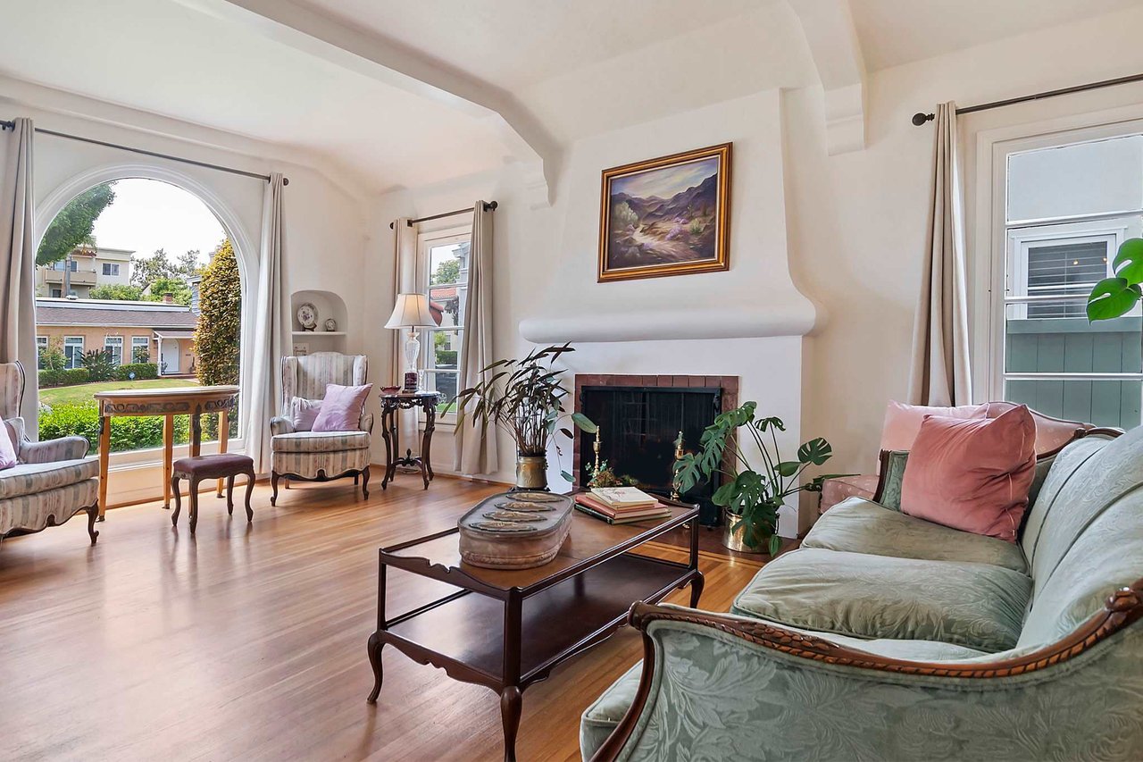 2238 Camden Ave