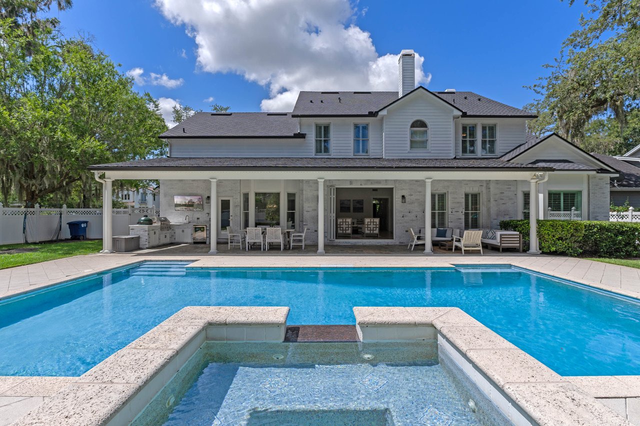 1421 Place Picardy