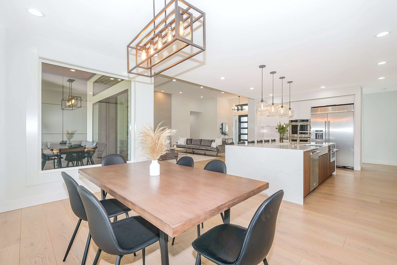 Unlock the Hidden Value: Why Staging Your Home for Sale is a Must