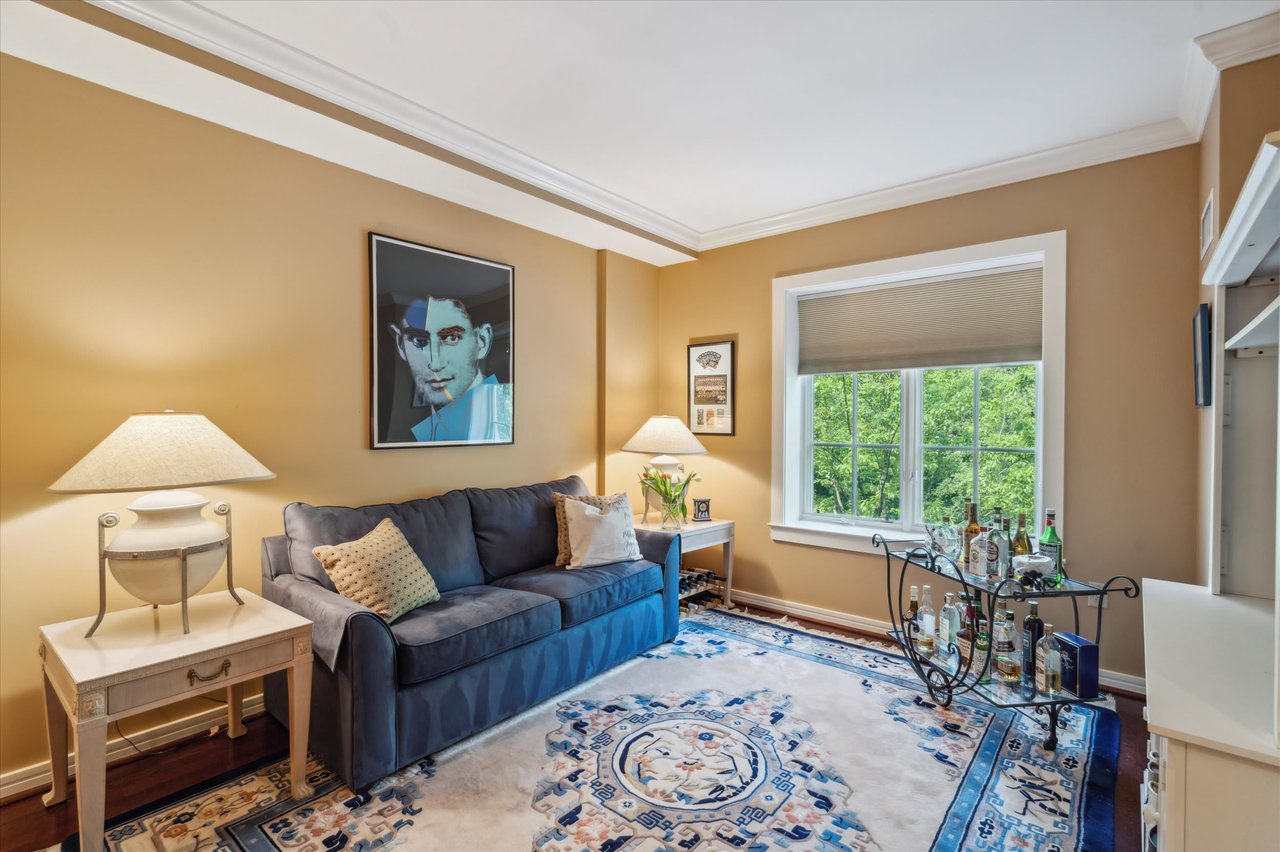 Condo at the Corithian