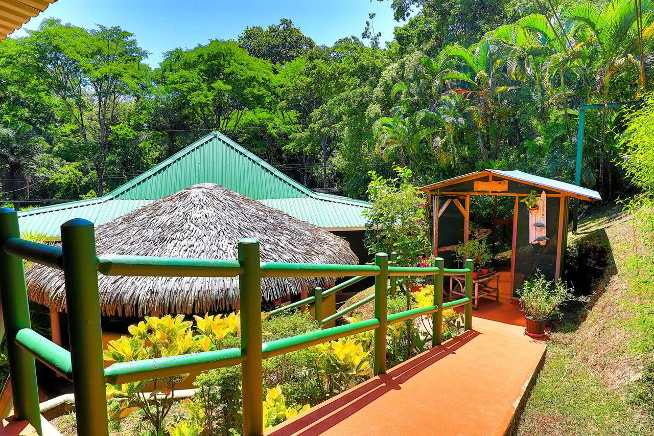A MONEY MAKER! Location, home, guest cabins, with a SUCCE$$FUL exclusive distribution agency!