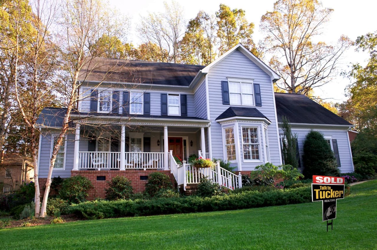 What Is an Escalation Clause (and Can It Help You Get a Home)?