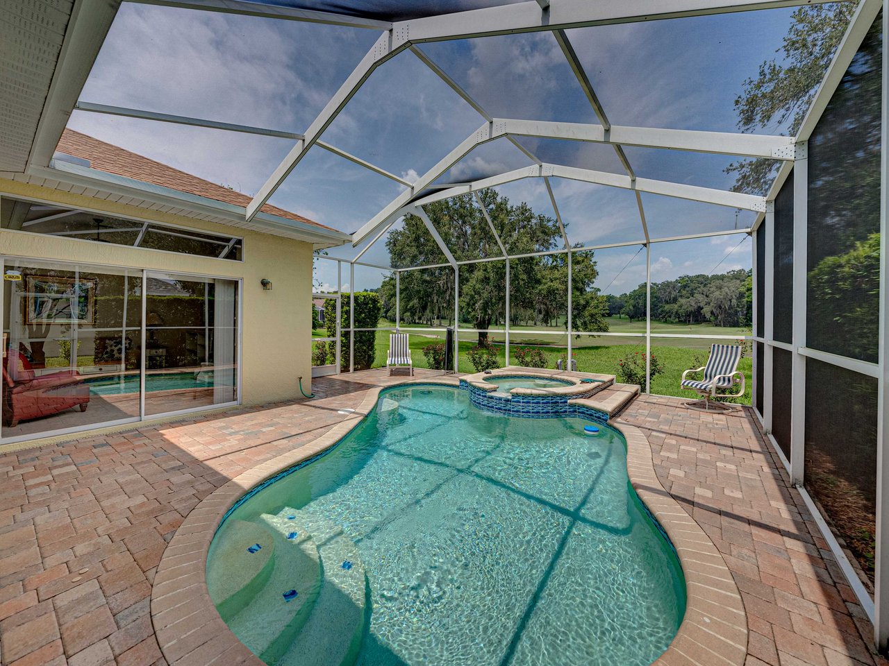 12427 FOREST HIGHLANDS DR
