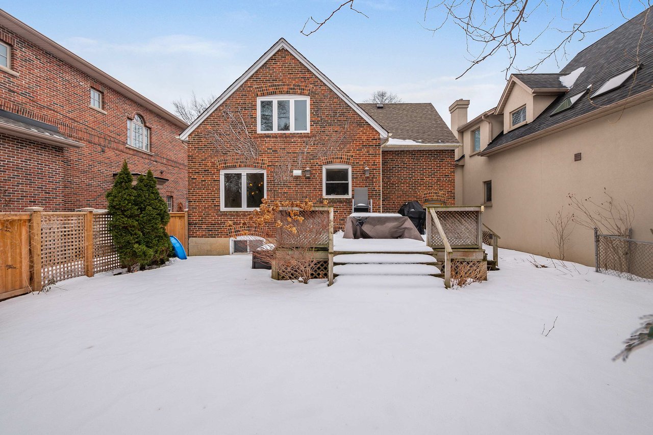 10 Kingslea Gardens
