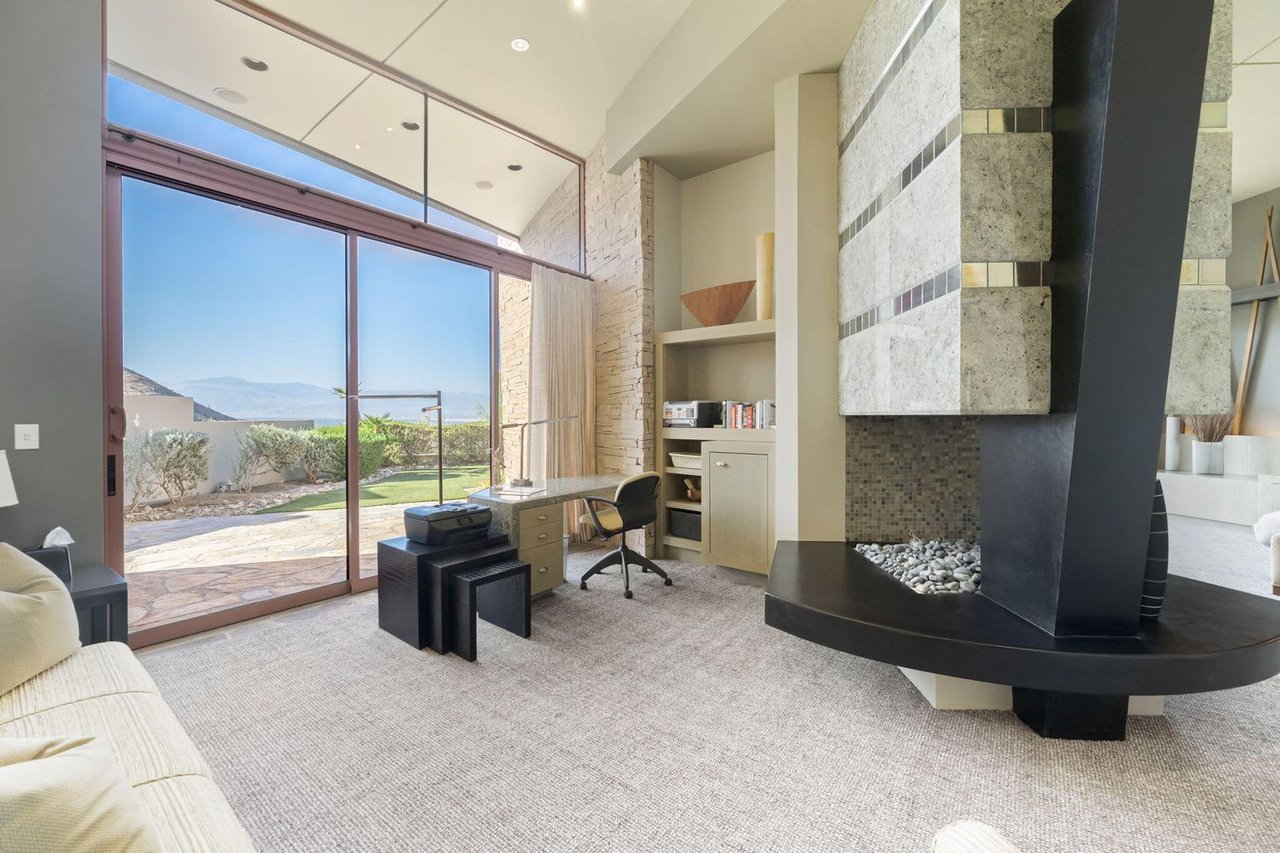 45 Sky Ridge Rd
