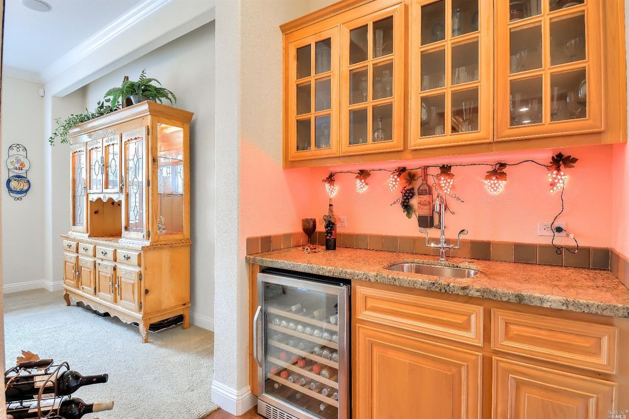 824 Olive Glen Ct