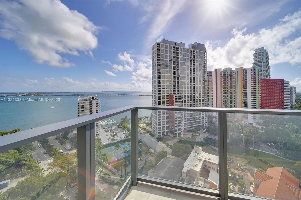 1451 Brickell Ave # 1803