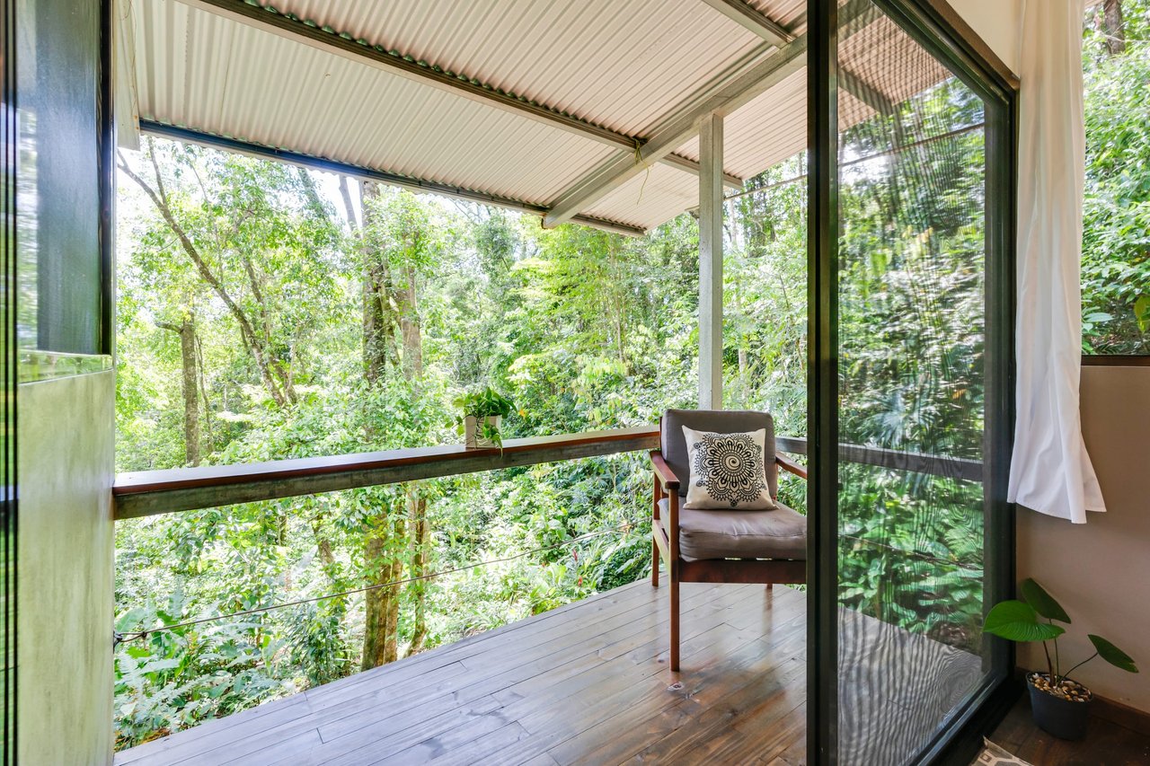 Tropical Villas on 11 Acres of Jungle. Great Location for a Retreat!