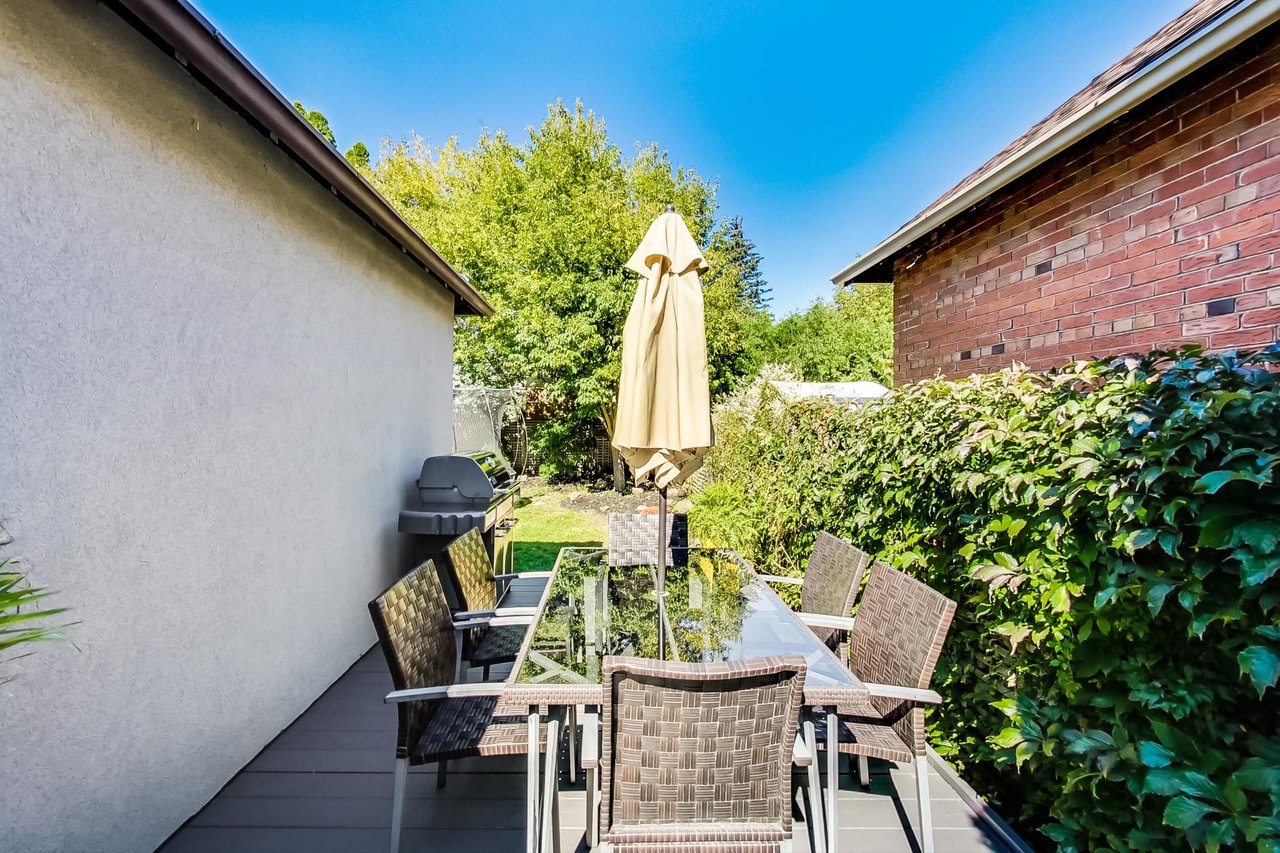 14 Armadale Avenue in Swansea Bloor West