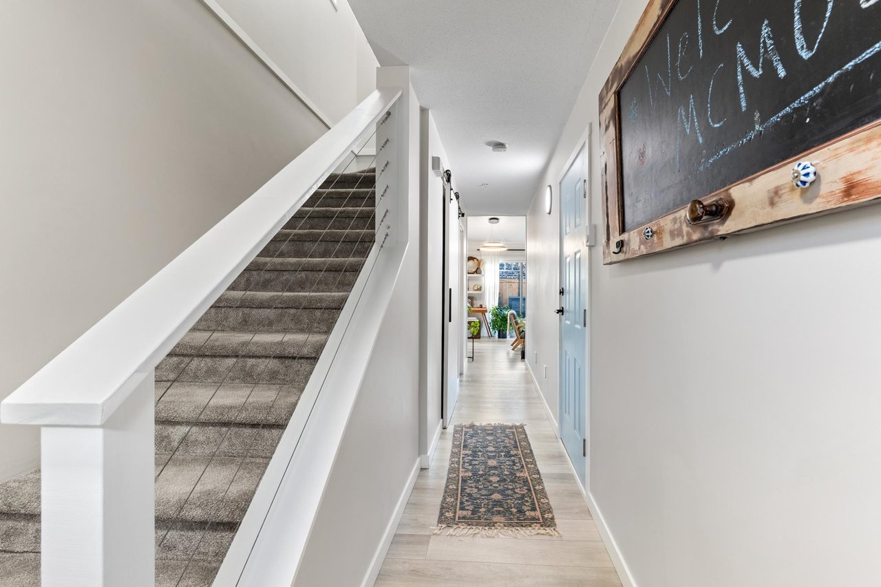 32-1821 Willow Cres