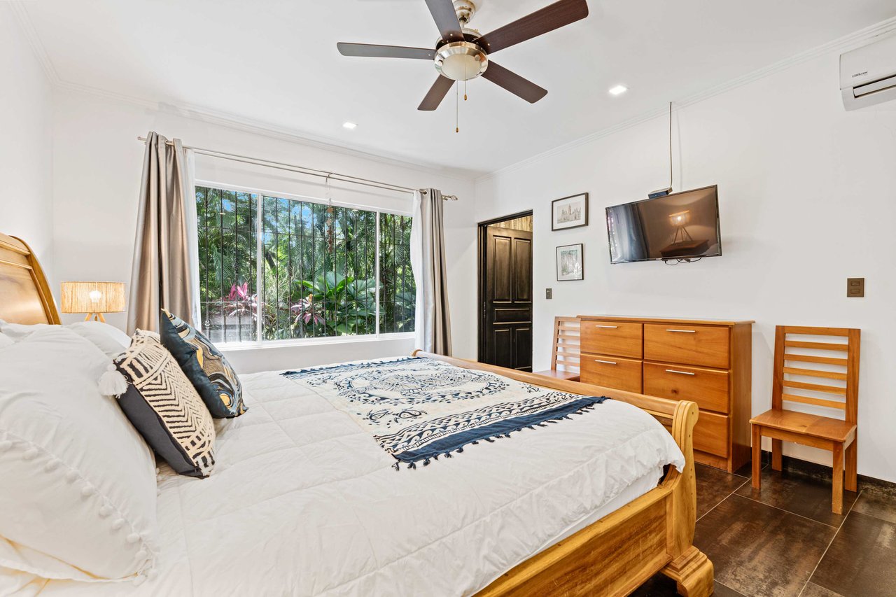 Casa de Palmas | Beautiful gated community just 5 min. to the beach!
