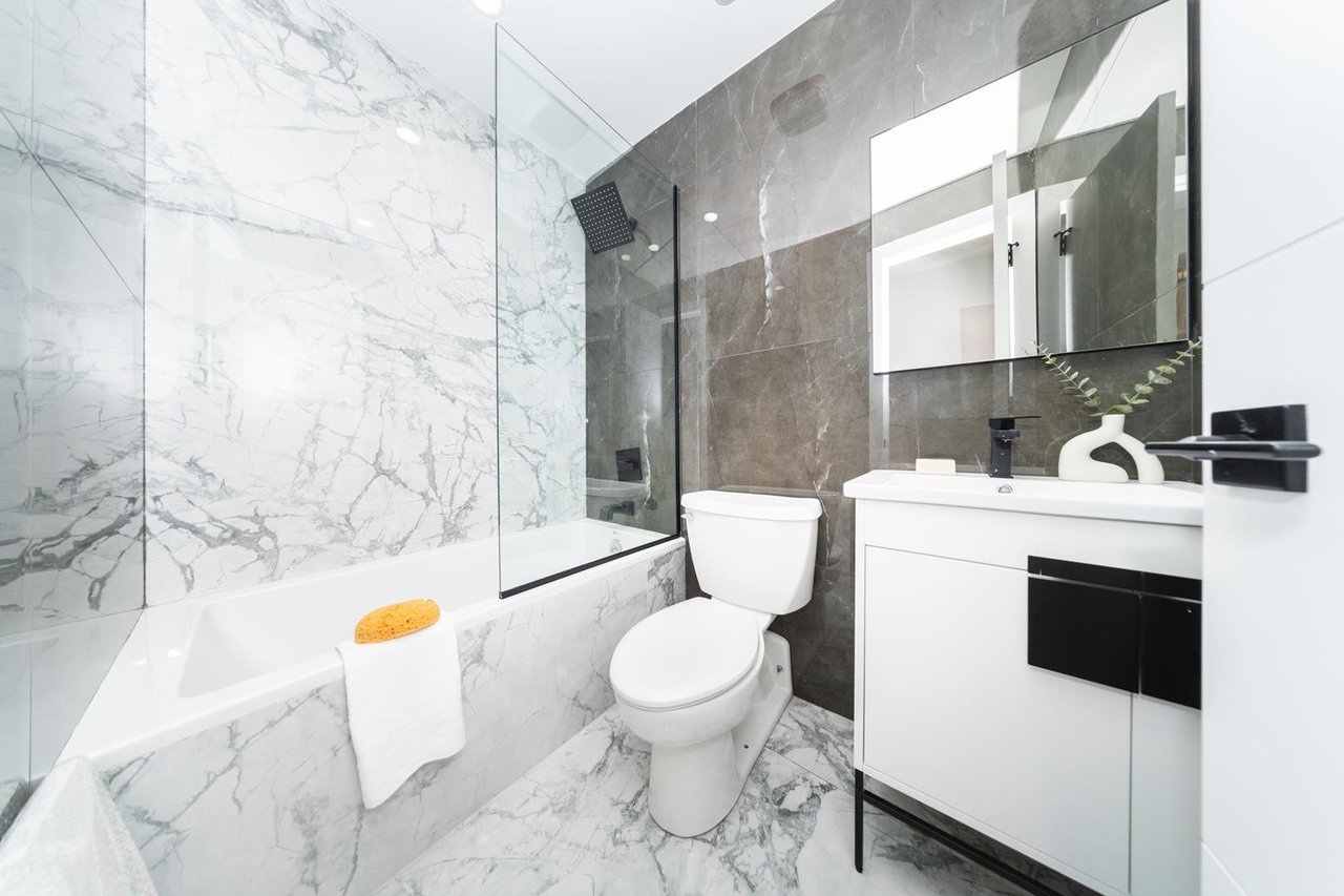 266 East 78th Street, Apt 3