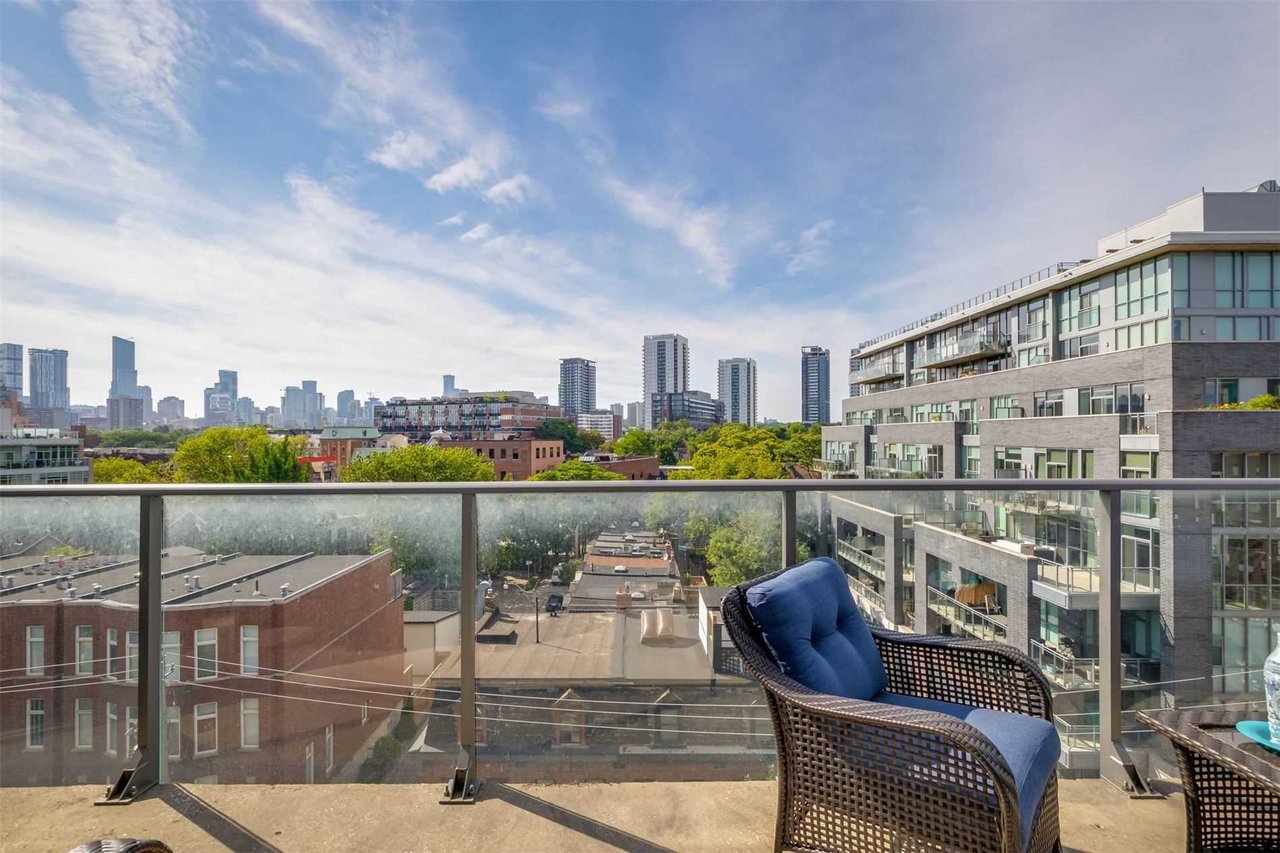 CORKTOWN DISTRICT LOFT