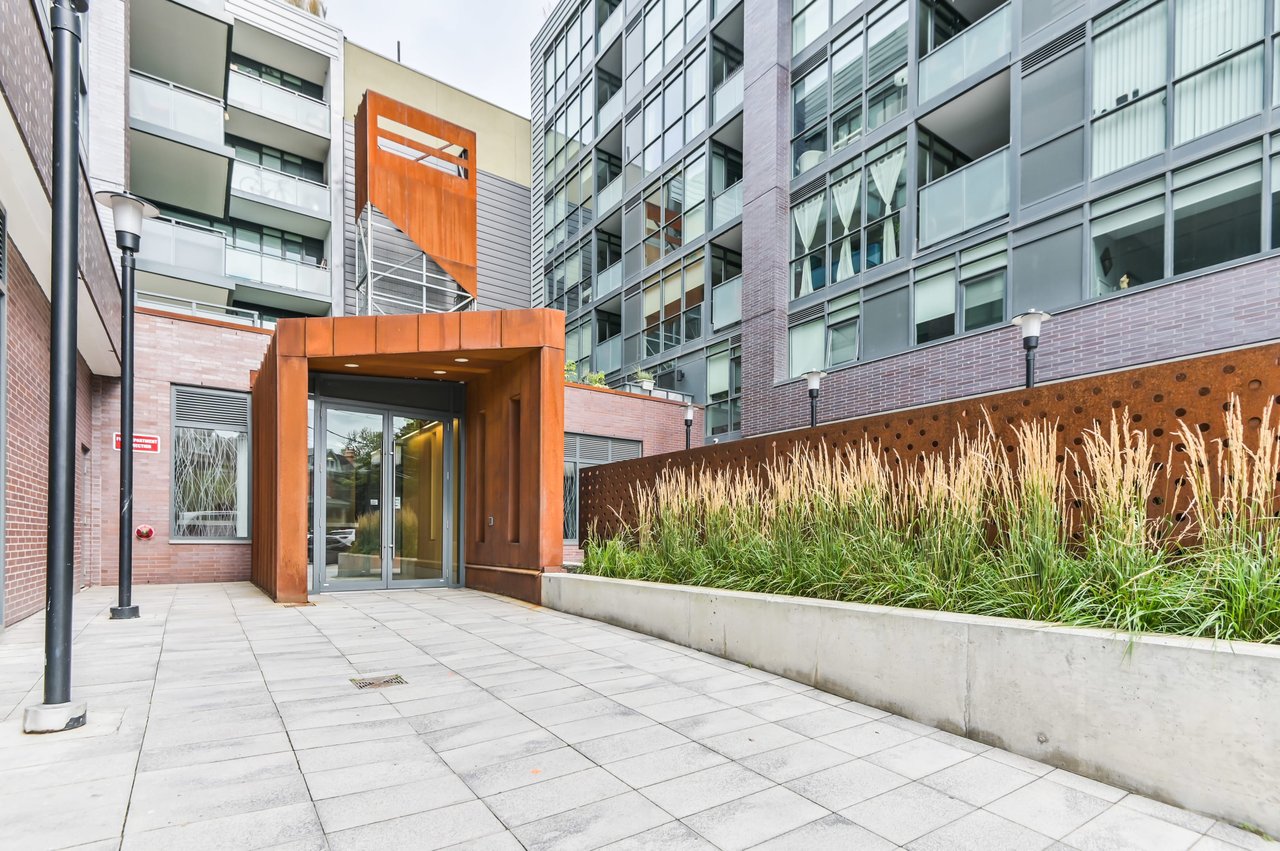 HOWARD PARK RESIDENCES