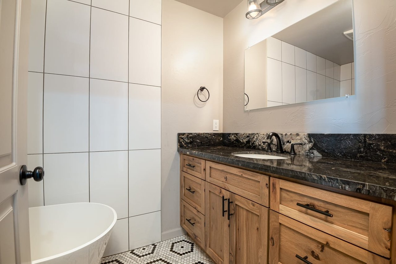 Remodeled Home with Land & Barn...Plus VIEWS