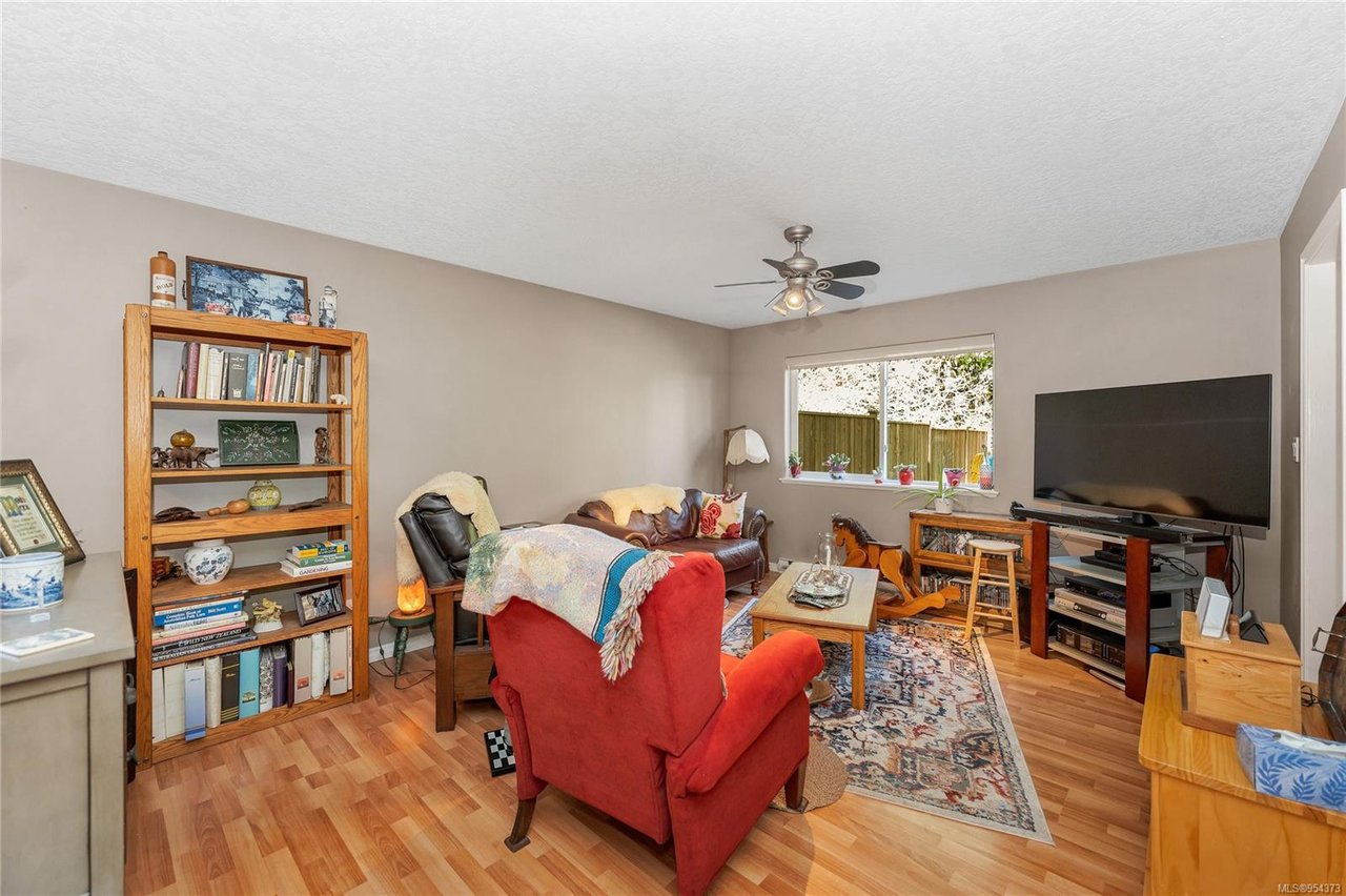 980 Wild Ridge Wy