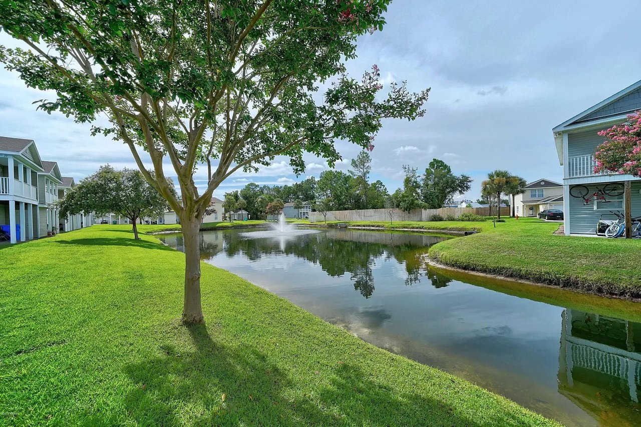 2122 Sterling Cove Boulevard