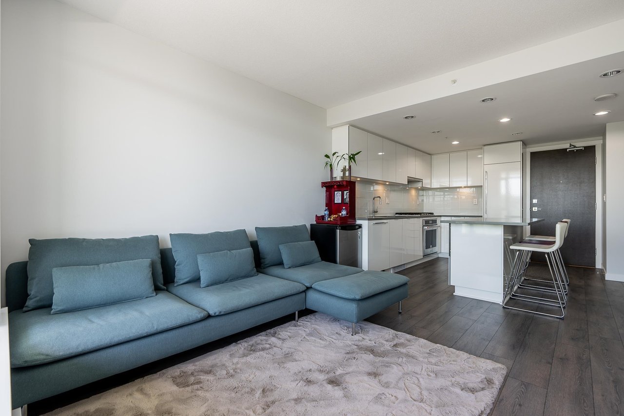 403-2388 Madison Ave