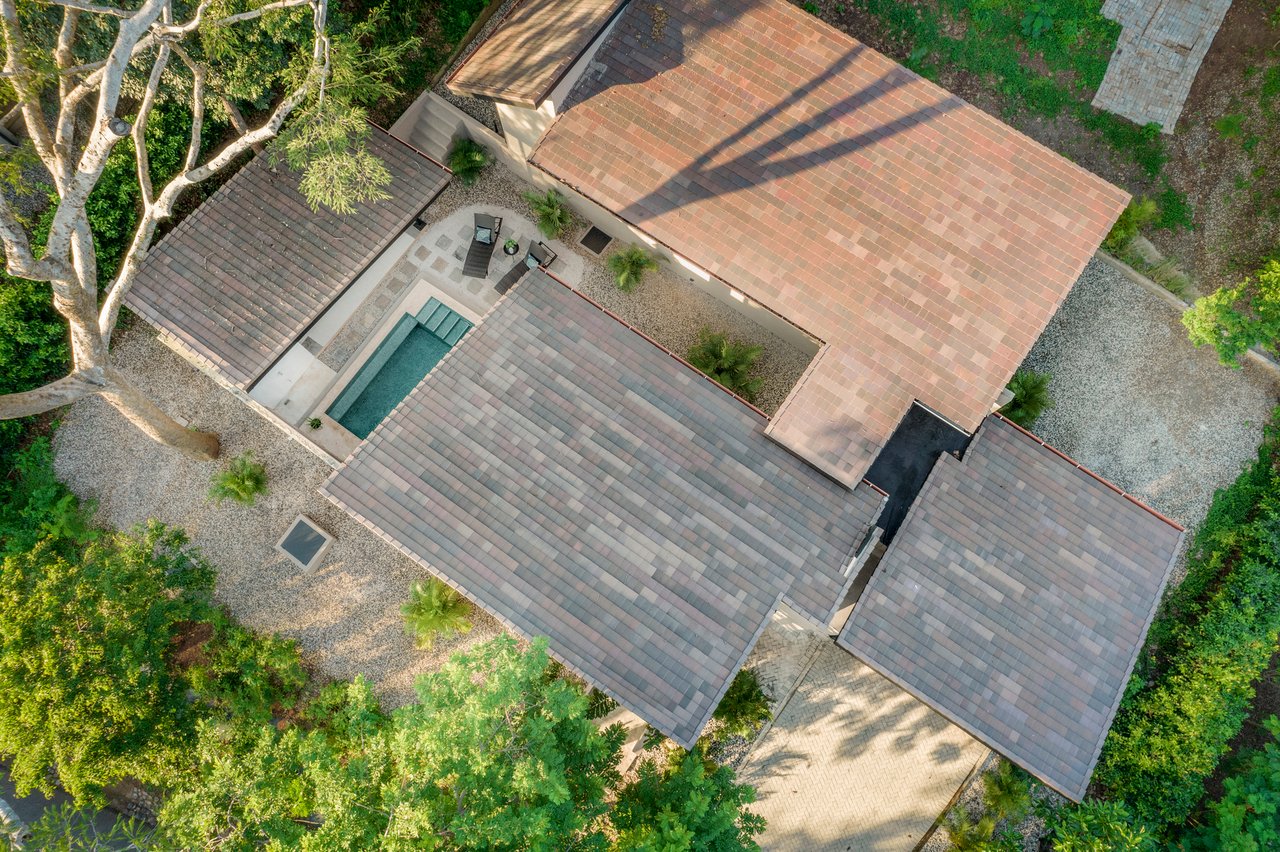 Contemporary Pool Home, Tamarindo, Guanacaste
