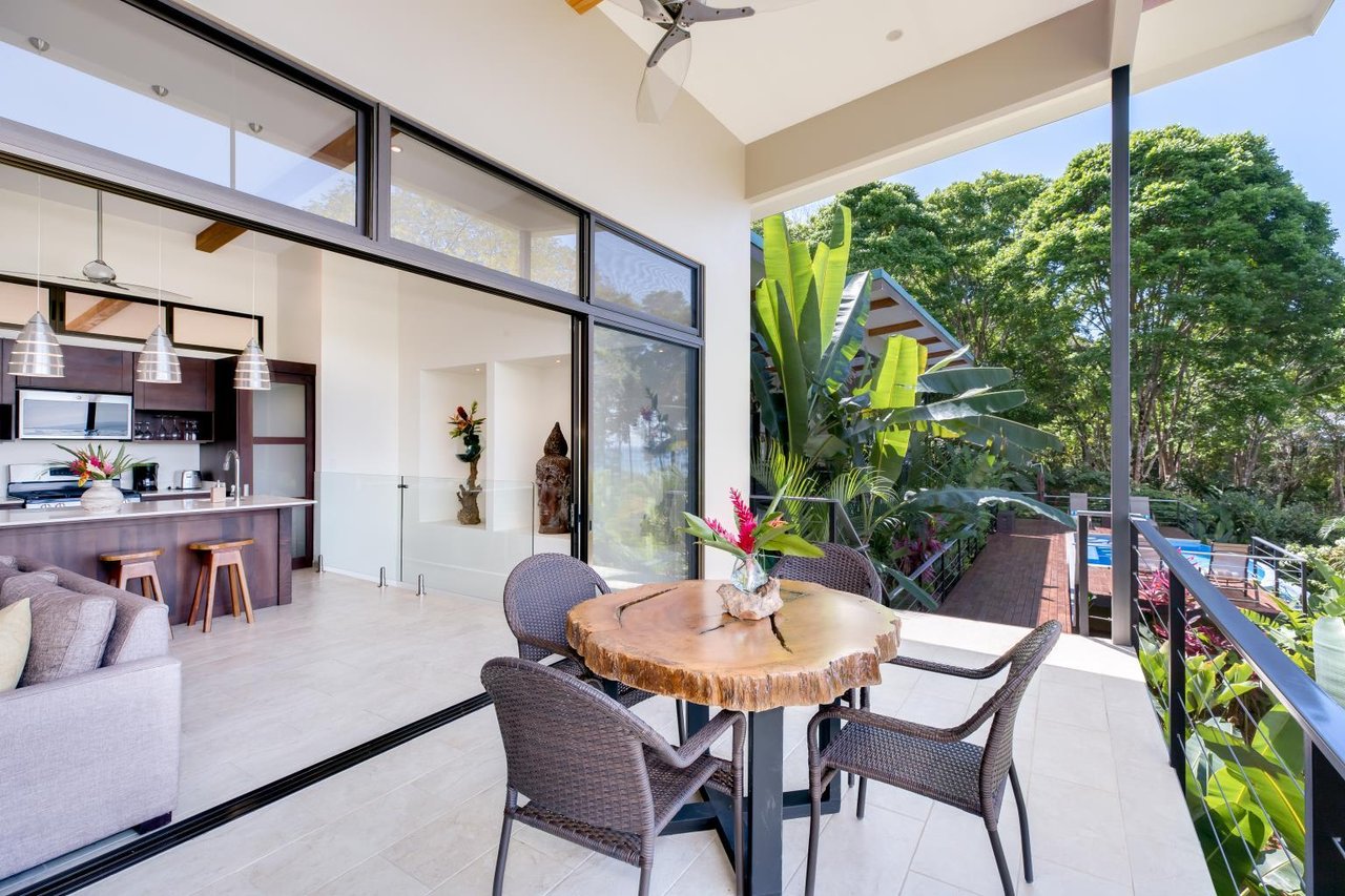 Villa Santo Vida, 4 Bed, Ocean View